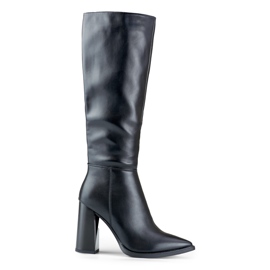 Botas altas de mujer negras confeccionadas en ecopiel. negro