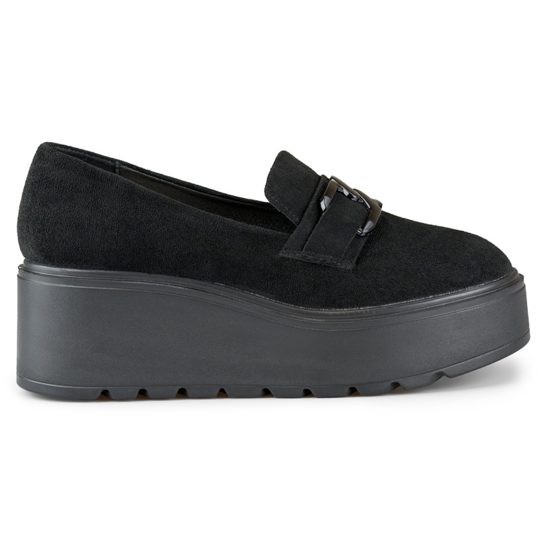 Zapatos cómodos de plataforma de mujer negros.