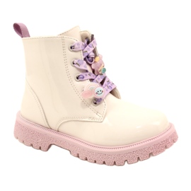 Botas Lacadas Con Gemelos Decorativos Miss 23DZ23-6582 beige