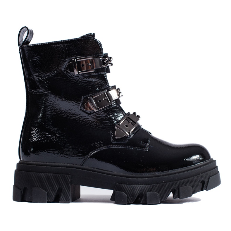 Botines negros charol con plataforma Shelovet.