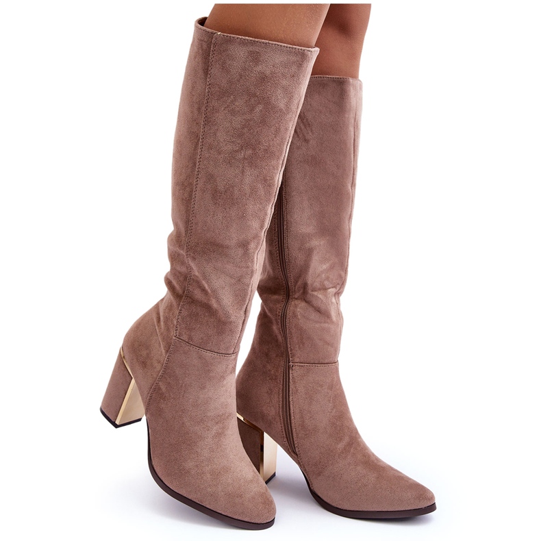 Botas de tacón alto de ante en beige de Kilrenita