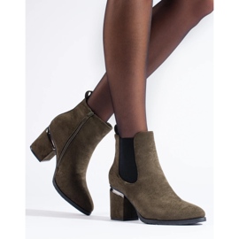 Botines de ante verde oscuro de Vinceza