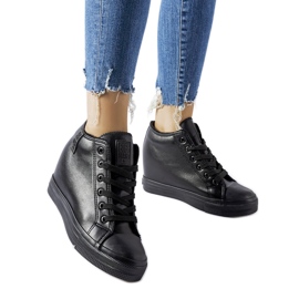Zapatillas con cuña Big Star MM274001 en negro