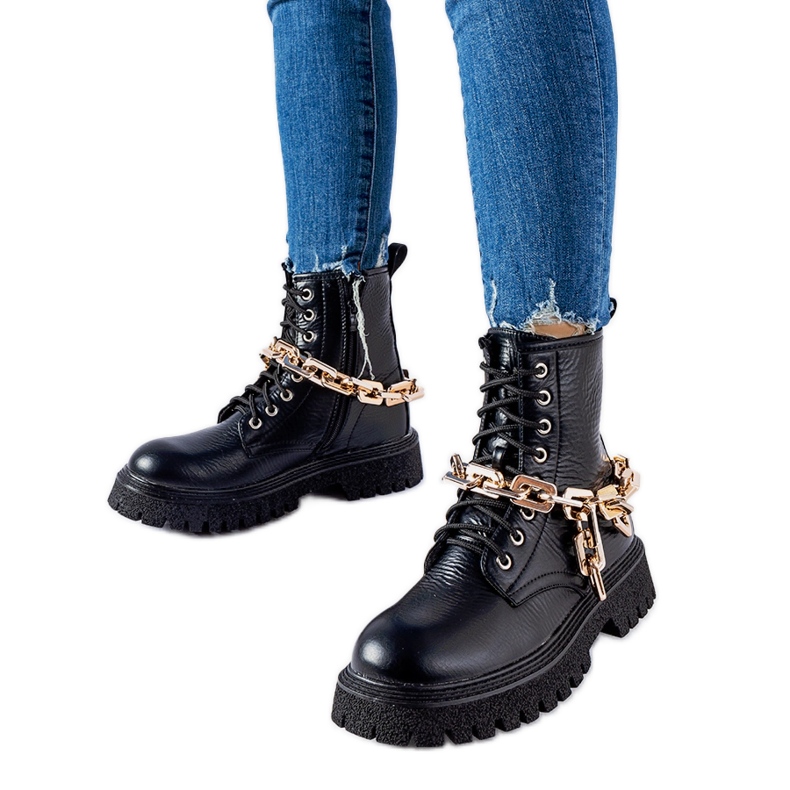 Inna Botas negras con cadena Bowling negro