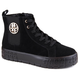 Botas de ante negro con plataforma, aisladas de Filippo DBT4715