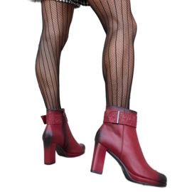 Botines rojos con tira decorativa Creil