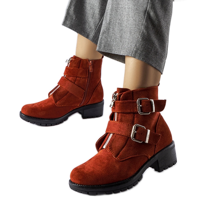 Botines aislantes rojos con cremallera Pleasant