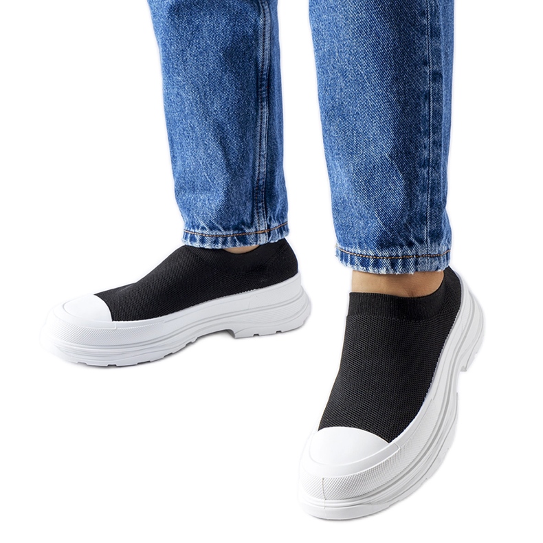 Zapatillas slip-on con plataforma Baratili en negro