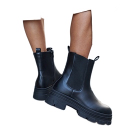 Botines negros con plataforma Placido.