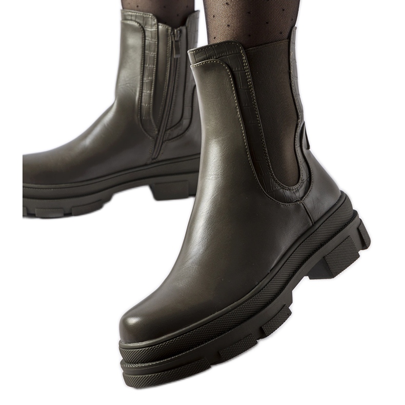 Zapatillas verdes con suela Torin maciza.