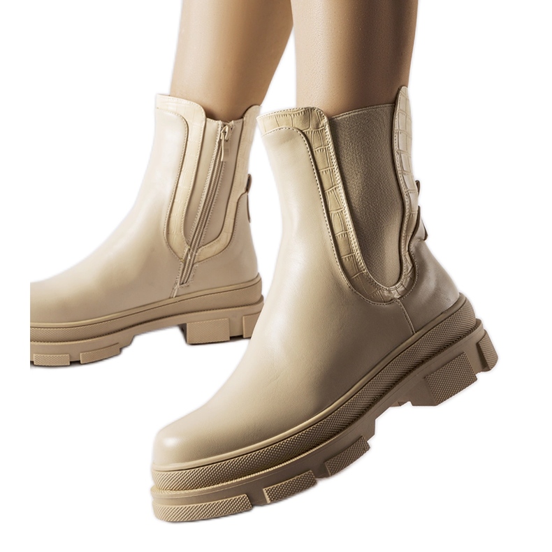 Zapatillas beige con suela Torin maciza. verde