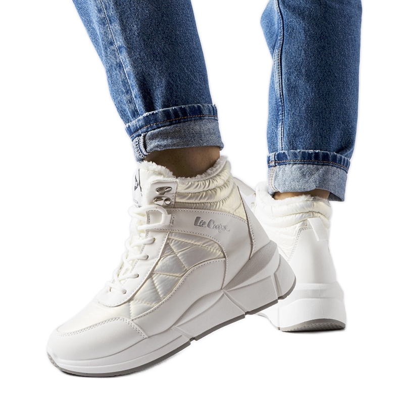 Botas aislantes blancas Lee Cooper LCJ-23-44-1983L blanco