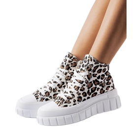 Zapatillas Fiave con plataforma alta y estampado de leopardo blanco