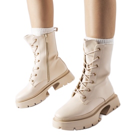 Botines con cordones y aislamiento beige de Aeroporto