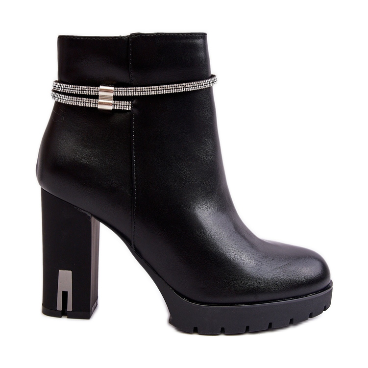 Botines Mujer Con Adorno Negro Carolla
