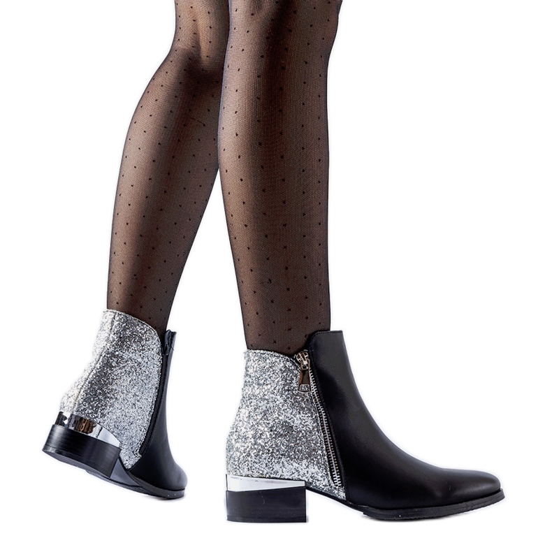 Botines negros con espalda brillante Olindo