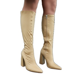 Botas de tacón beige de Kemp