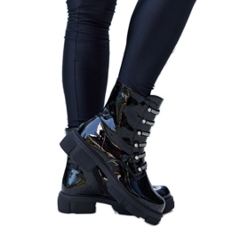 Botines de charol negro con pedrería Sfaranda