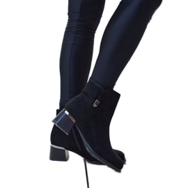 Botas elegantes negras con pedrería Bocconi negro