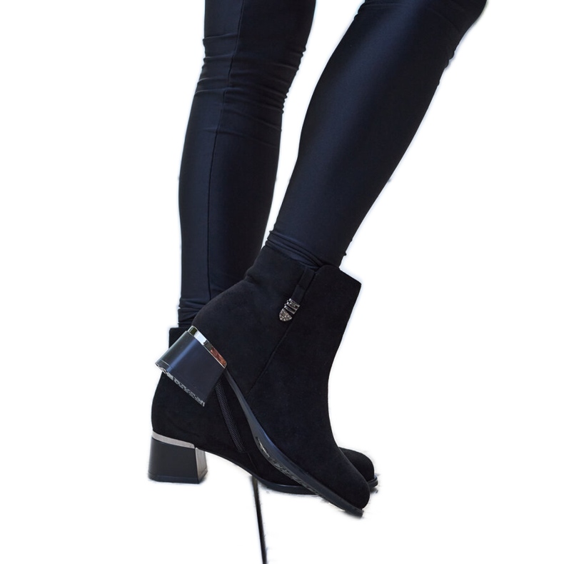 Botas elegantes negras con pedrería Bocconi negro