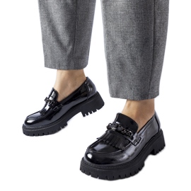 Mocasines charol negro con hebilla Agordina