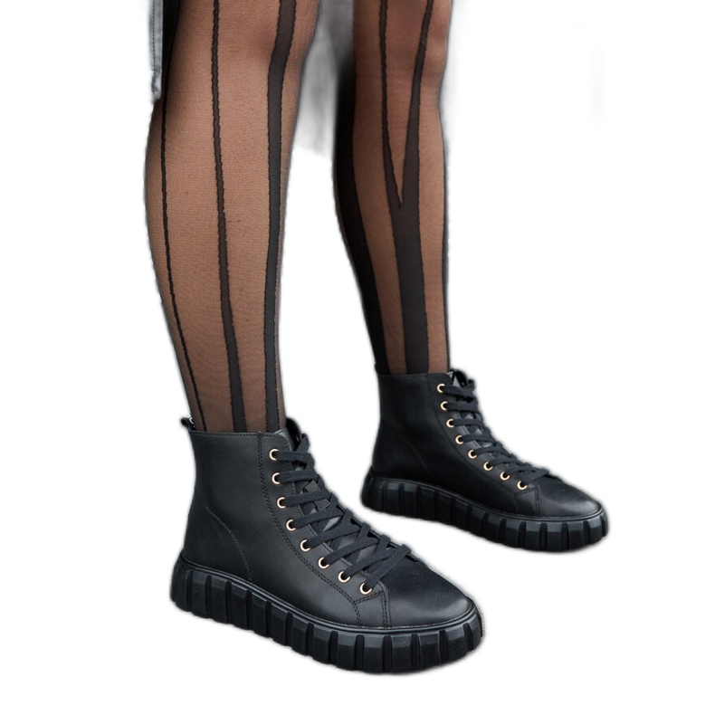 Deportivas largas Carassai de piel en negro Deportivas largas Carassai de piel en negro