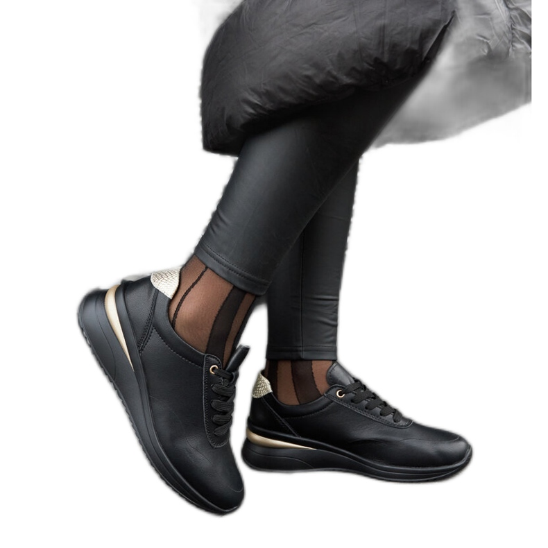 Zapatillas con cuña de cuero negras de Federico negro