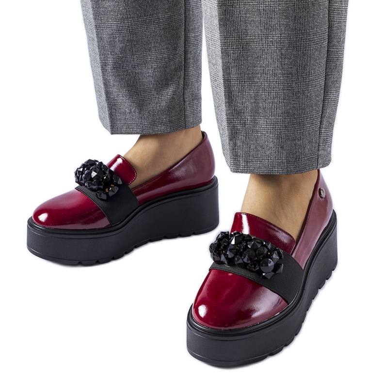 Zapatos de charol burdeos con plataforma Edma. rojo