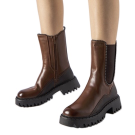 Botas con aislamiento marrón de Donigala