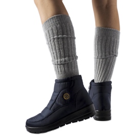 News Botas de nieve azul marino con cuña baja.