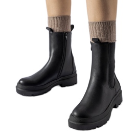 Botines Bethesda negros ligeramente aislados