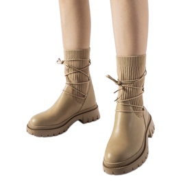 Botines calcetín beige con lazos de Eliot