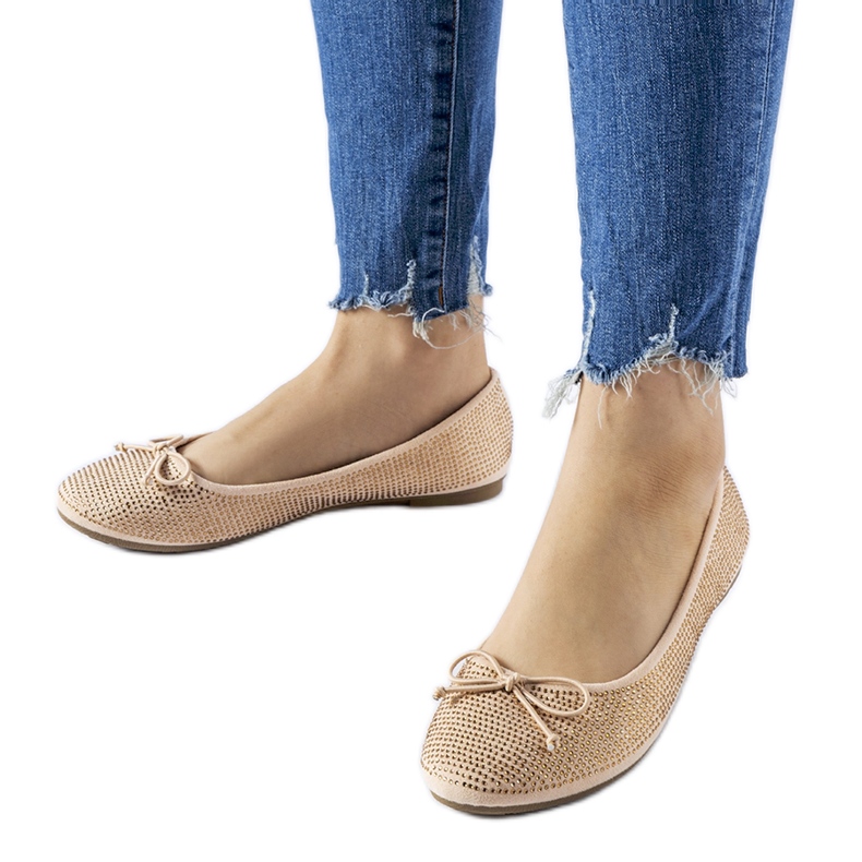 Bailarinas beige decoradas con circonitas Hulotais