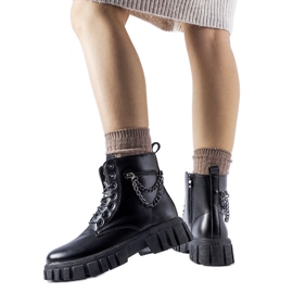 Botas negras con bolsillo Spadafore. negro