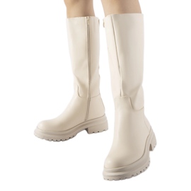Botas Prisco beige, aislantes y lisas.