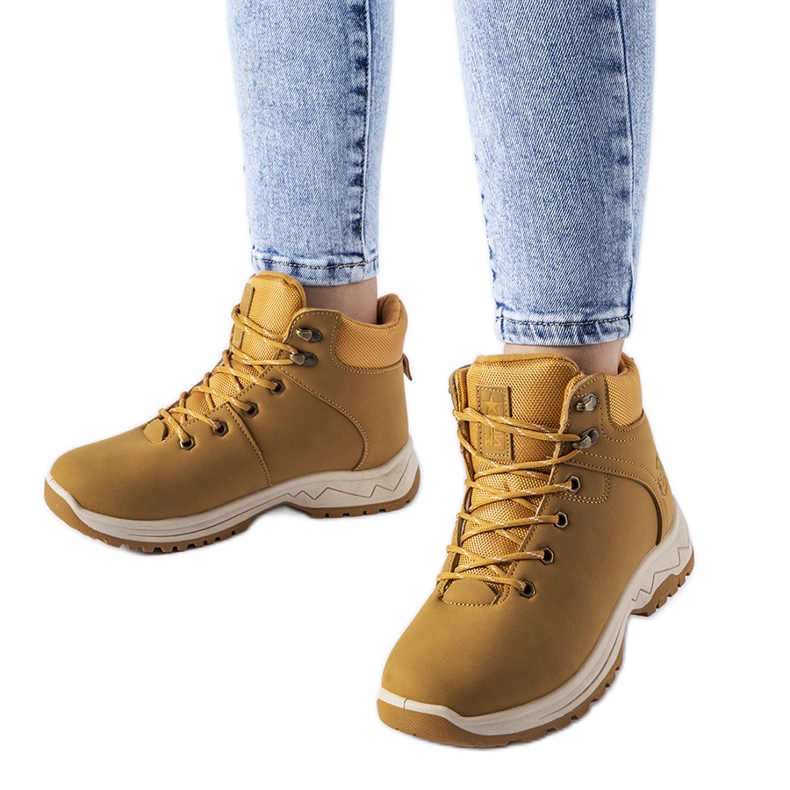 Botas Guarcino con aislamiento color caramelo marrón