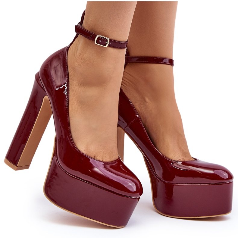 Zapatos de salón lacados con plataforma enorme y tacón de aguja, burdeos Ninames rojo