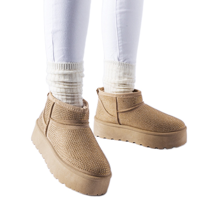 Botas de nieve beige con pedrería Sonora