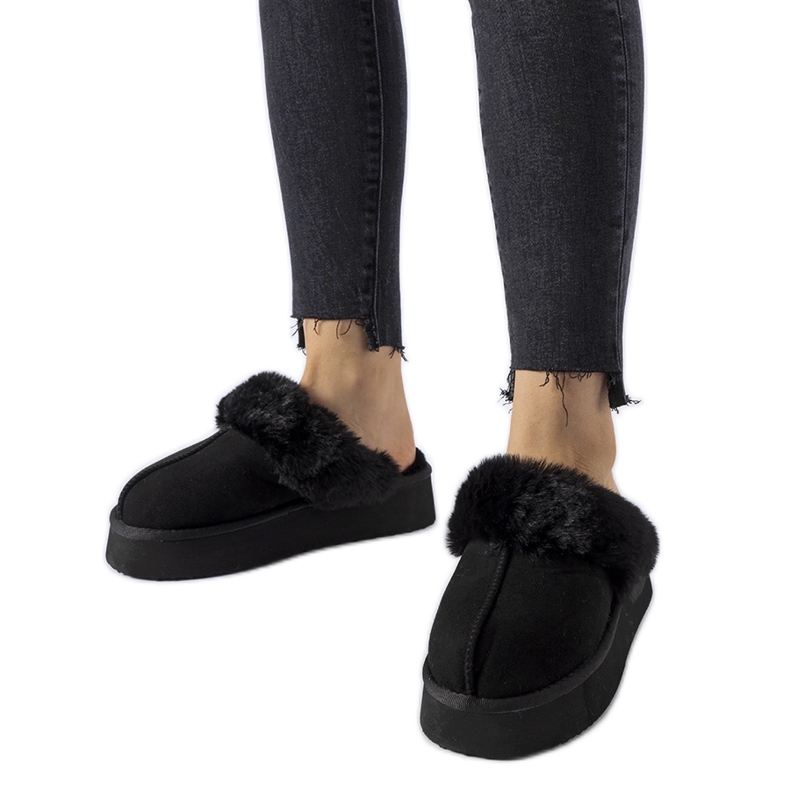 Pantuflas aislantes negras con pelo Andonno negro