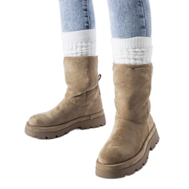 Botas marrones con aislamiento y suela maciza Flavia. marrón