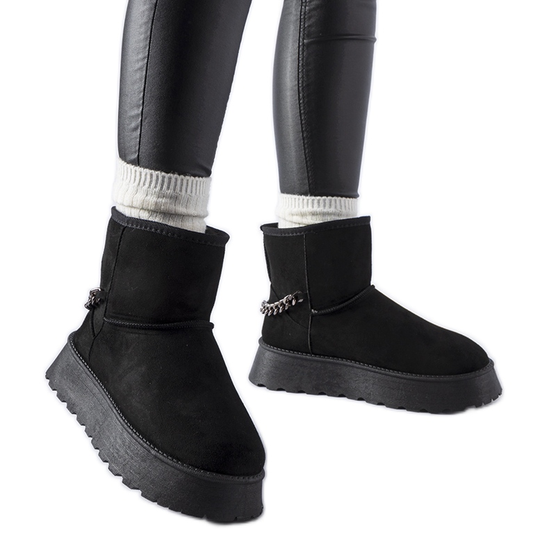 Botas de nieve negras con cadena decorativa Belfiore. negro