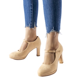 Zapatos de tacón beige con cierre Serri