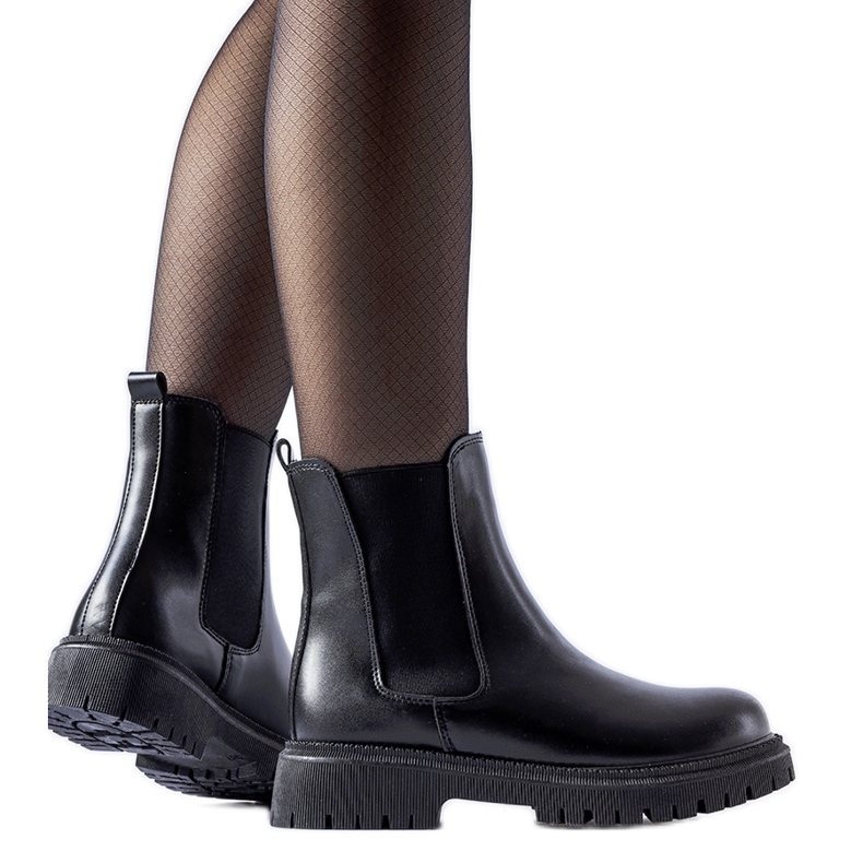 Botines clásicos sin cordones con aislamiento negros de Noas
