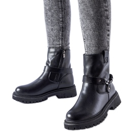 Botas aislantes negras con cadena de Smithsons negro