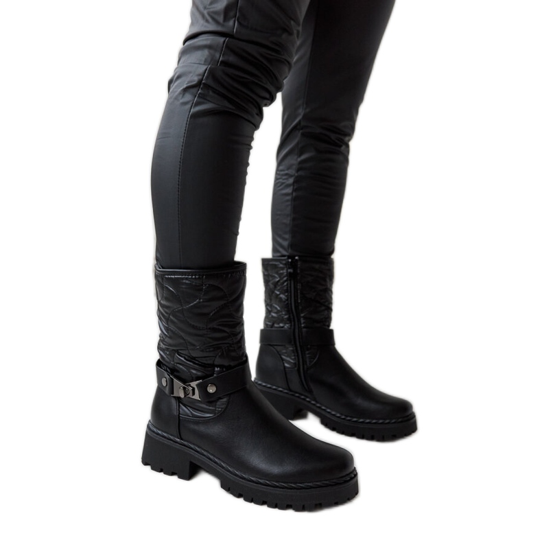 Botines negros con aislamiento y correa decorativa Lido Botines negros con aislamiento y correa decorativa Lido