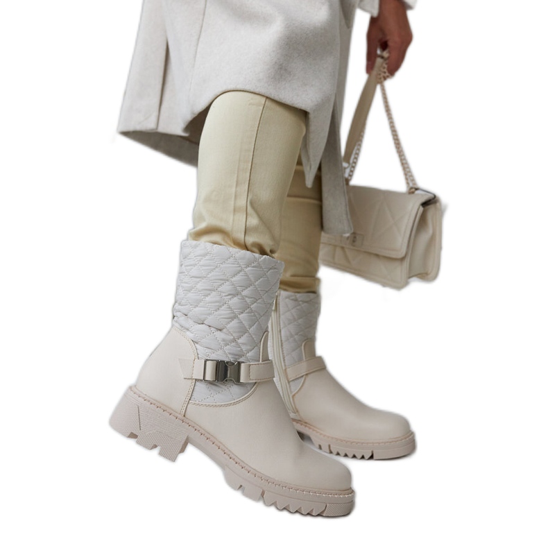 Botines beige con pespuntes Brembo decorativos