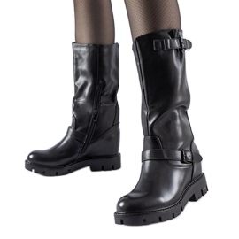 Botas de cuña cubiertas Snider en negro