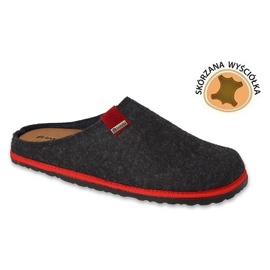 Pantuflas de fieltro para hombre Inblu con aplicación de piel, negro