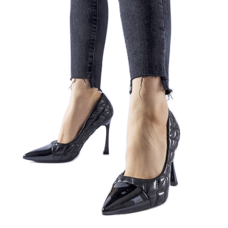 Tacones Benito acolchados negros