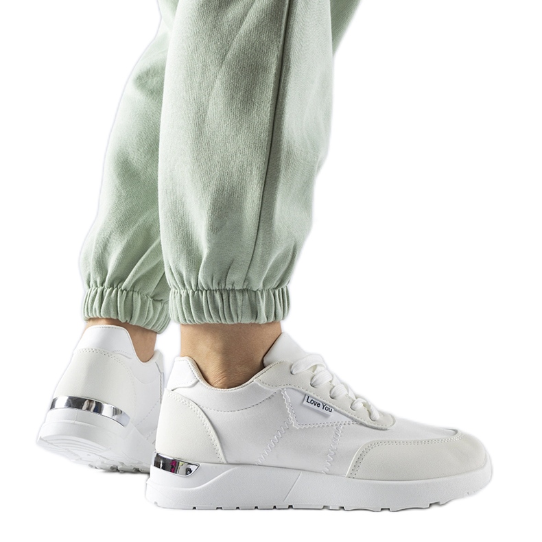 Zapatillas de tela blancas de Geraldino blanco